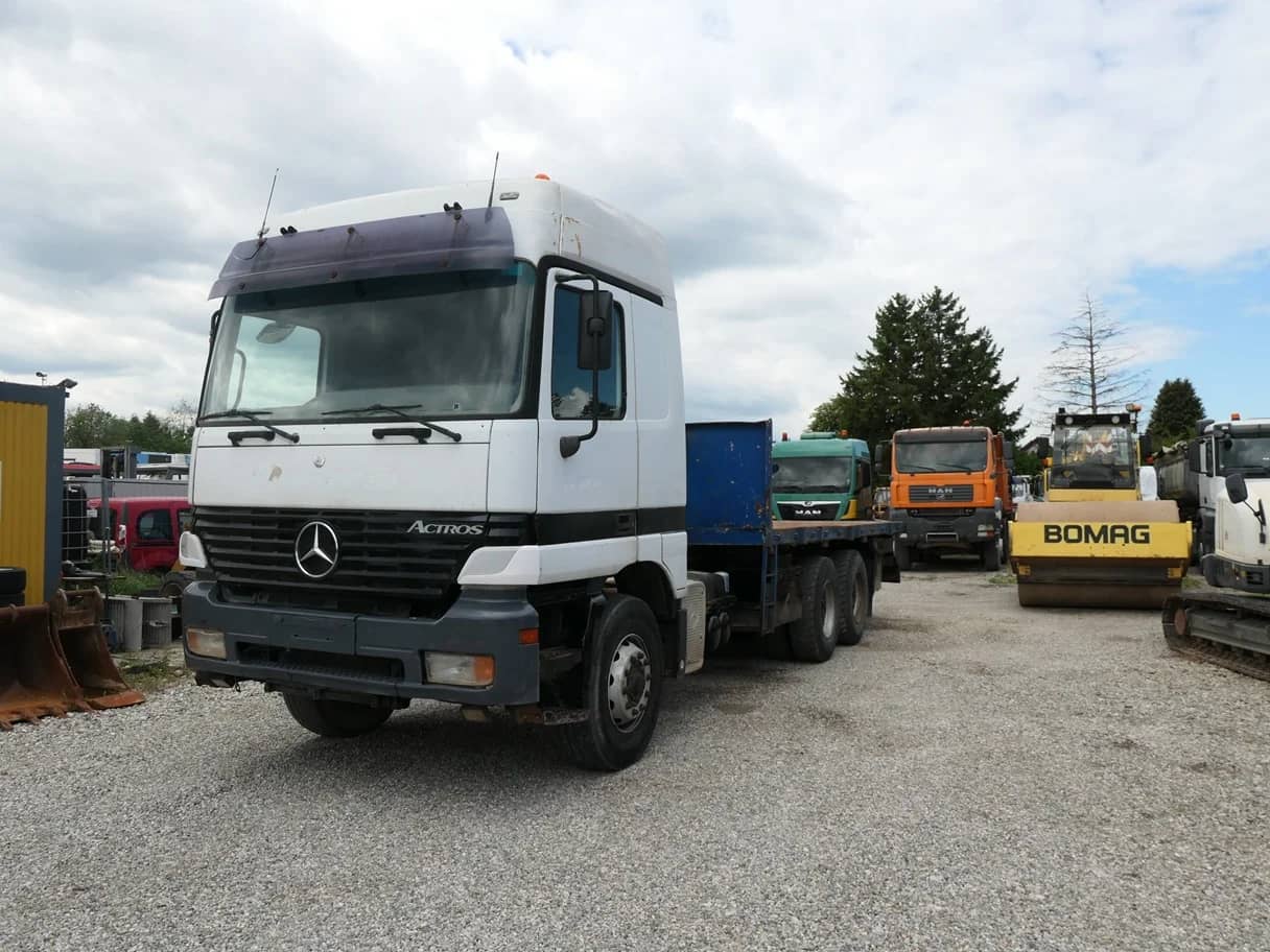 1999 Mercedes-Benz