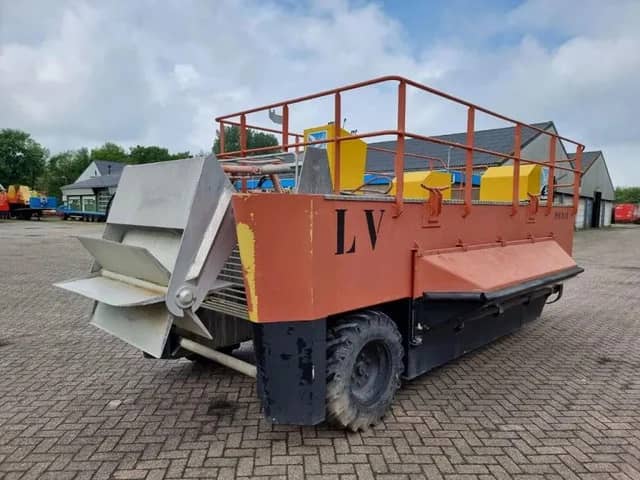 2000 MWM AMFIBIEVOERTUIG
