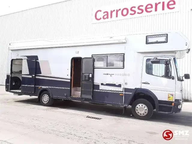 1999 Mercedes-Benz Atego 823