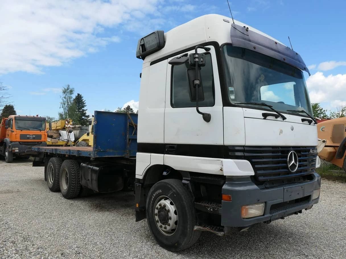 1999 Mercedes-Benz 2653 L