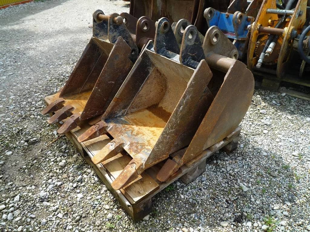 2006 JCB BUCKET FOR MINI
