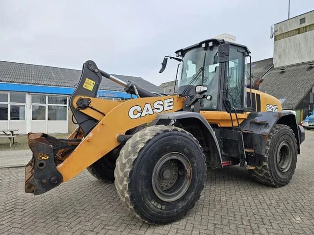 2019 Case 821G