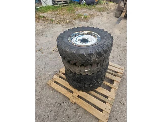 Firestone 7.50-16 LT