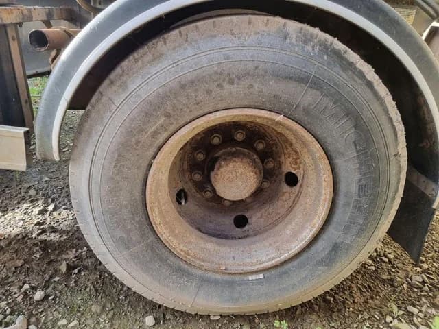 2000 Giant 17.5 Inch