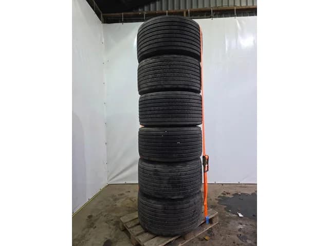 Michelin 445/45 R19.5