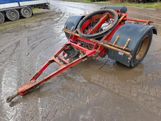 2010 Nooteboom 275/70 R22.5