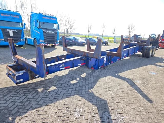 2011 Evans Trailers Wide spread - 8 Tires - Drumbrakes - Steelspring
