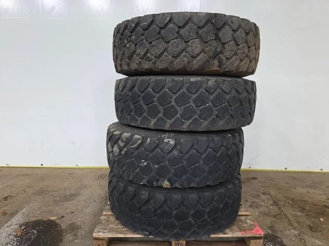Michelin 365/85 R20