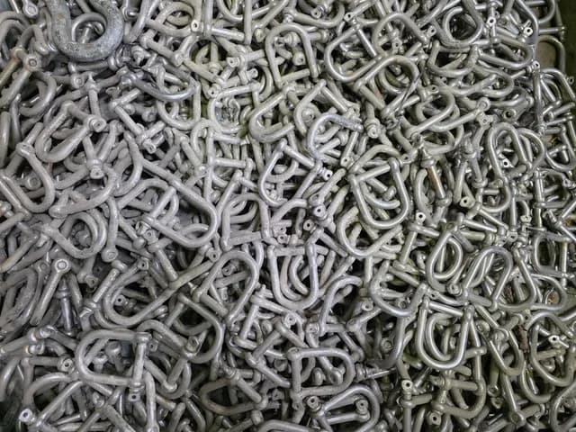 D-shackles Shackles