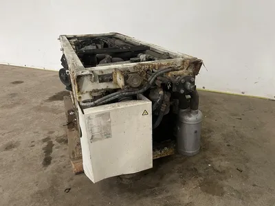 Mitsubishi Diesel condensor-/compressorunit - Koel unit onderdeel — photo 4 of 11
