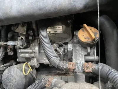 Mitsubishi TU100SAE-FX refrigeration unit - Yanmar 3TNV76-XMR 3-cilinder dieselmotor - Koelunit onderdeel — photo 13 of 14