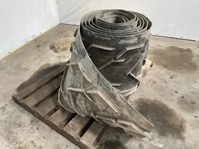 Unbranded Conveyor belt Rubberen Transportband met Chevronprofiel – Vervangingsband – Transportband met Meenemers — photo 2 of 6
