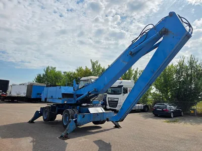 Fuchs-Bagger F714.4 Graafmachine met Deutz F6L912 6 cilinder motor - Hydrauliek — photo 4 of 20
