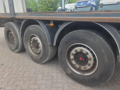 Fruehauf SAF - Disc 3-assige oplegger - SAF assen - Schijfremmen - Luchtevering - 2019 — photo 17 of 18