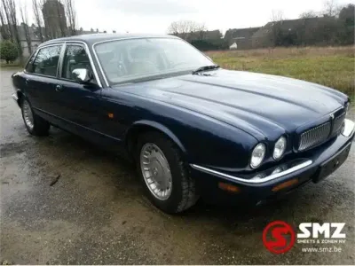 1998 Jaguar Daimler V 8 Auto — photo 3 of 5