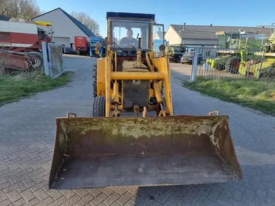 John Deere 410 Graaf - Laadcombinatie – 4x4 – Diesel – Export — photo 3 of 18