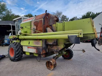 Claas Dominator 68S maaidorser – betrouwbare combine – 6 schudders – 3200L tank - 1990 — photo 6 of 20