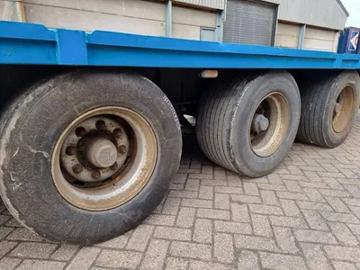 Van Hool 13.60 M LONG platte aanhanger - 13.6 meter - Luchtvering - 445/45 R19.5 banden - Export — photo 12 of 19