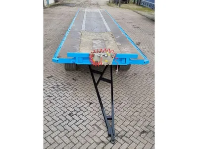Van Hool 13.60 M LONG 1 M HIGH - SUPER SINGLE TIRES - DRUM BRAKES — photo 2 of 19
