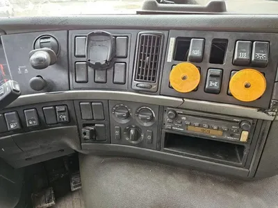 Volvo FM 12.480 8x4 2005 – 480 PK – Hydrauliek – Platte Bak — photo 16 of 20