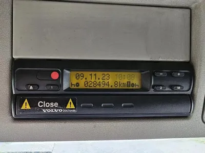 Volvo FM 12.480 8x4 2005 – 480 PK – Hydrauliek – Platte Bak — photo 14 of 20