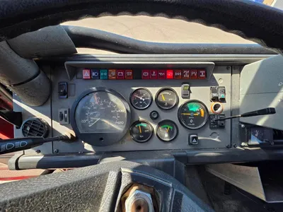 Renault M210 Brandweerwagen 2000 – 4x4 – Dubbele Cabine — photo 11 of 20