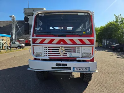 Renault M210 Brandweerwagen 2000 – 4x4 – Dubbele Cabine — photo 2 of 20