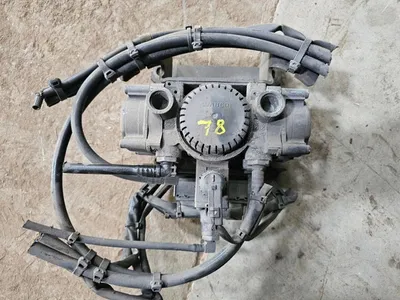 Wabco Mercedes Actros Ebs modulator Mercedes EBS Remmodulator A9304290040 — photo 1 of 5