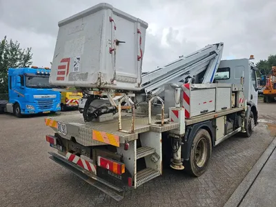 Renault V.I. Truck Mounted Aerial Platform – 17m Boom Lift – Diesel — photo 7 of 20