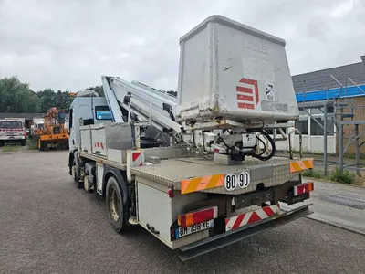 Renault V.I. Truck Mounted Aerial Platform – 17m Boom Lift – Diesel — photo 9 of 20