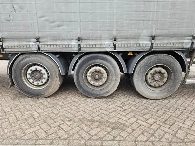 Fruehauf Schuifzeil Oplegger – 3 Assen – 2017 – Curtainsider / Tautliner — photo 18 of 20