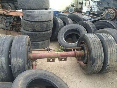 MISCELLANEOUS 50 Axles oplegger assen — photo 6 of 9