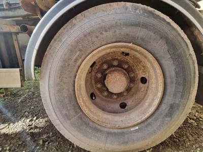 Giant 17.5 Inch GIGANT 17.5 Inch As – Trailer As – 10 Gaats – Laagbouw — photo 6 of 6