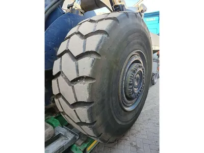 Michelin 29.5 R29 Band – EM Band – Zwaar Materieel – Goede Staat – ±2300 KG — photo 6 of 9