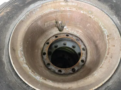 Michelin 365/85 R20 Band – Truckband – Goede Staat — photo 4 of 10