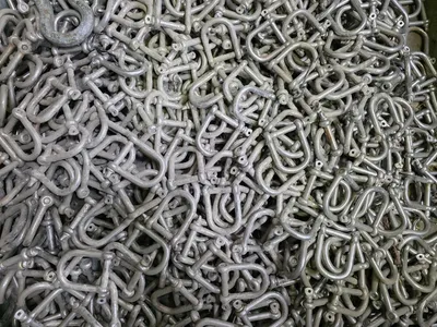 D-shackles Shackles Partij D-Sluitingen / Harpsluitingen – Verzinkt Staal – Diverse Maten – Bulk – Export — photo 1 of 3