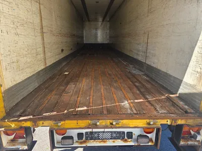Pacton 3-assige box trailer - BPW - Trommelremmen - Luchtvering - Gereedschapskist - 39 Ton - 2x Reserve band — photo 14 of 20