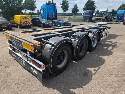 Nooteboom container chassis - 3 ROR assen - Trommelremmen - Luchtvering - Lift as - Twistlock - Reserve band - 40ft HC - 30 ft - 20 ft - 10ft — photo 4 of 15