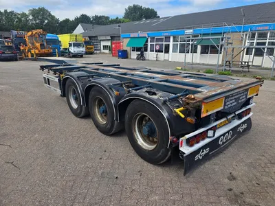 Nooteboom container chassis - 3 ROR assen - Trommelremmen - Luchtvering - Lift as - Twistlock - Reserve band - 40ft HC - 30 ft - 20 ft - 10ft — photo 7 of 15