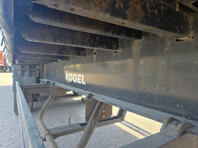 Kögel 3-assige zeilen oplegger - Mercedes assen - Schijfremmen - Luchtvering - 39 Ton - Coil — photo 18 of 20