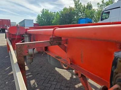 LAG 0-3-39 3 assige containerchassis - ROR assen - Trommelremmen - Luchtvering - Twistlock - Reserve band - 30 FT — photo 12 of 16