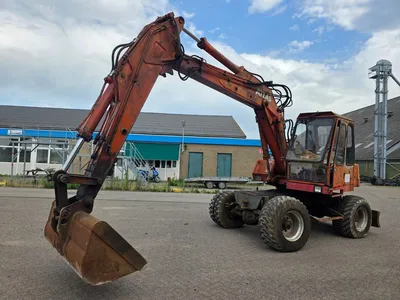 Atlas AB1302D Graafmachine – Bouwjaar 1978 – Deutz Motor – Robuuste Klassieker — photo 2 of 19
