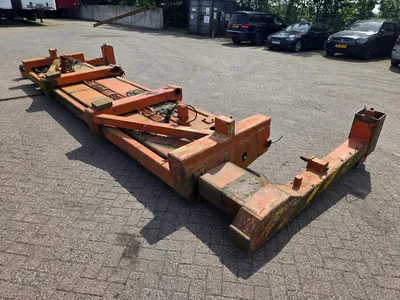Unbranded Container spreader Container Spreader – Container Handling Equipment – Geschikt voor Transport & Export — photo 5 of 10